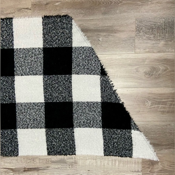 Buffalo Plaid Blanket Scarf - Picture 3 of 3